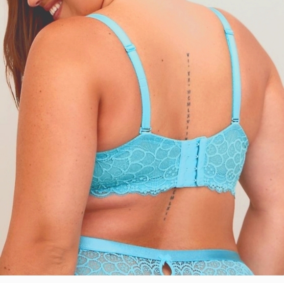 Torrid Curve Teal Lace Underwire Bra - Picture 3 of 10